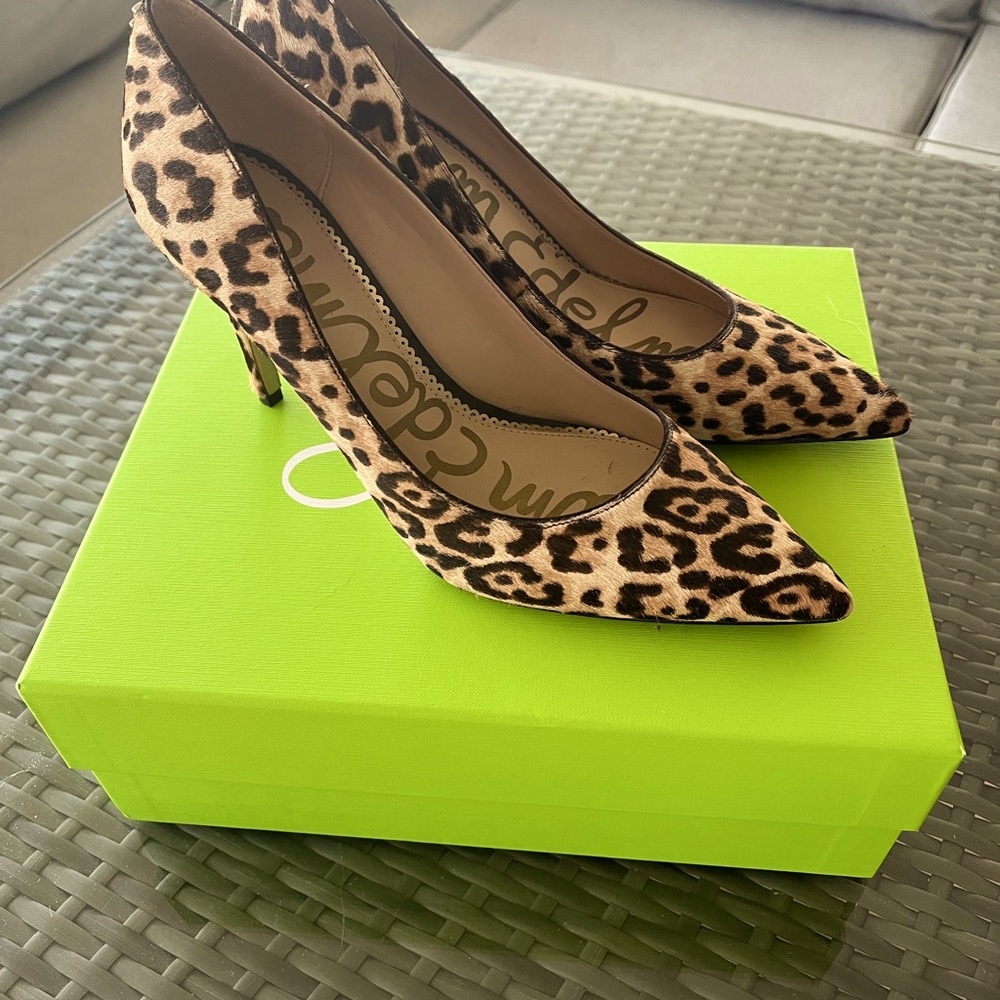 Sam Edelman leopard pumps